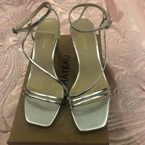 New wedding shoes. - Picture 5 of 7